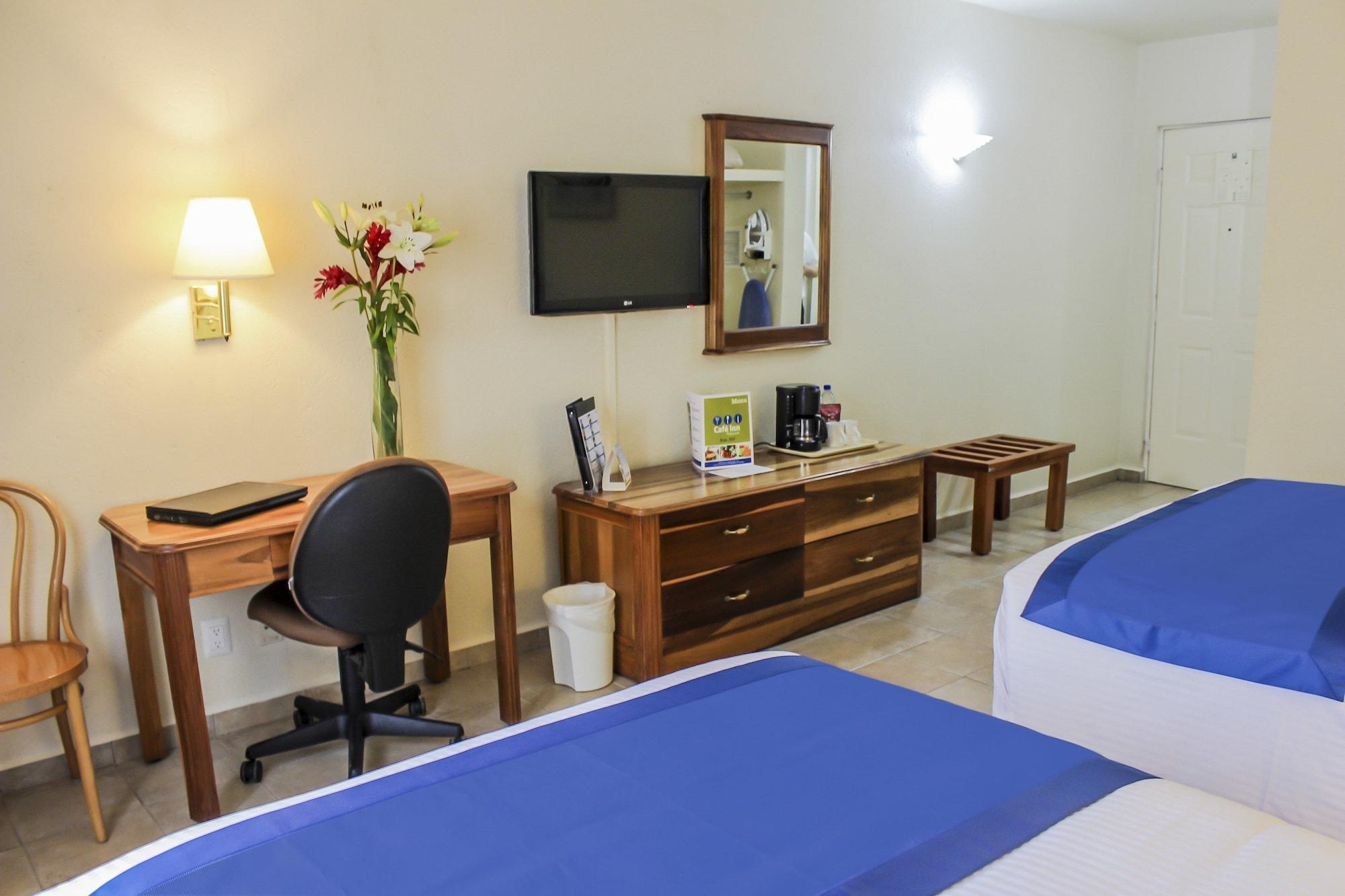 Comfort Inn Tampico Buitenkant foto