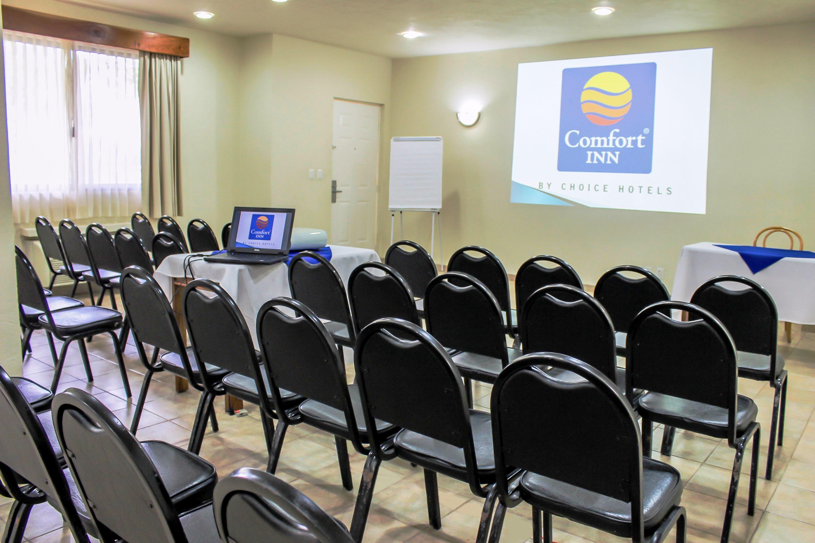 Comfort Inn Tampico Buitenkant foto
