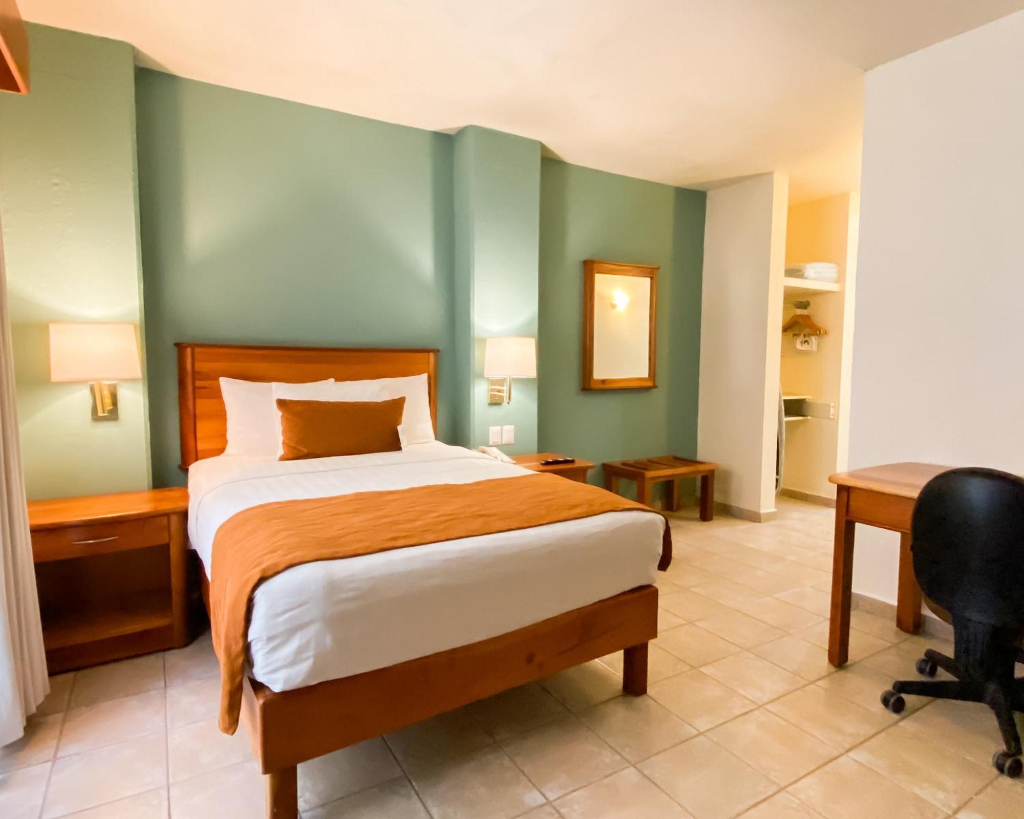 Comfort Inn Tampico Buitenkant foto