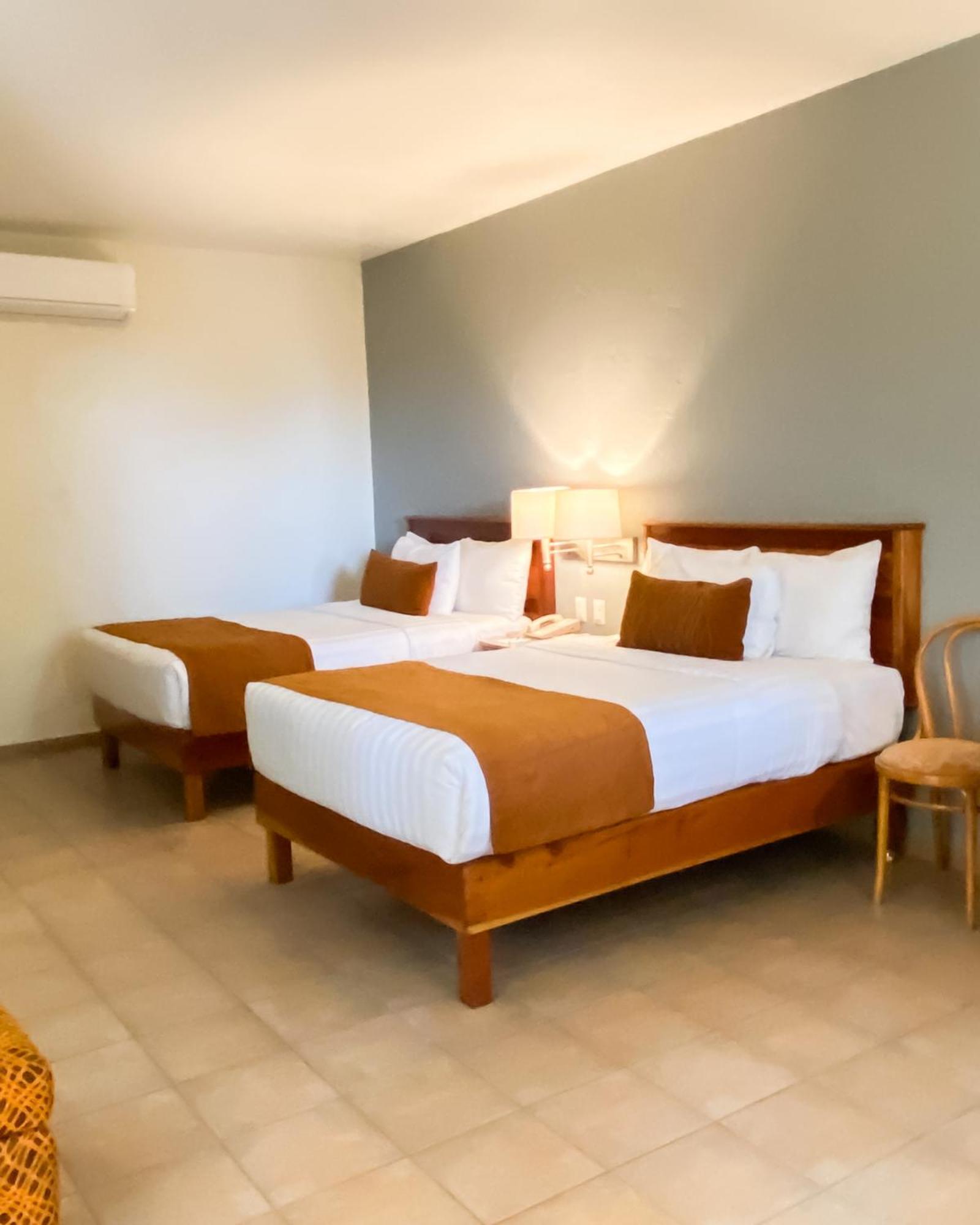 Comfort Inn Tampico Buitenkant foto