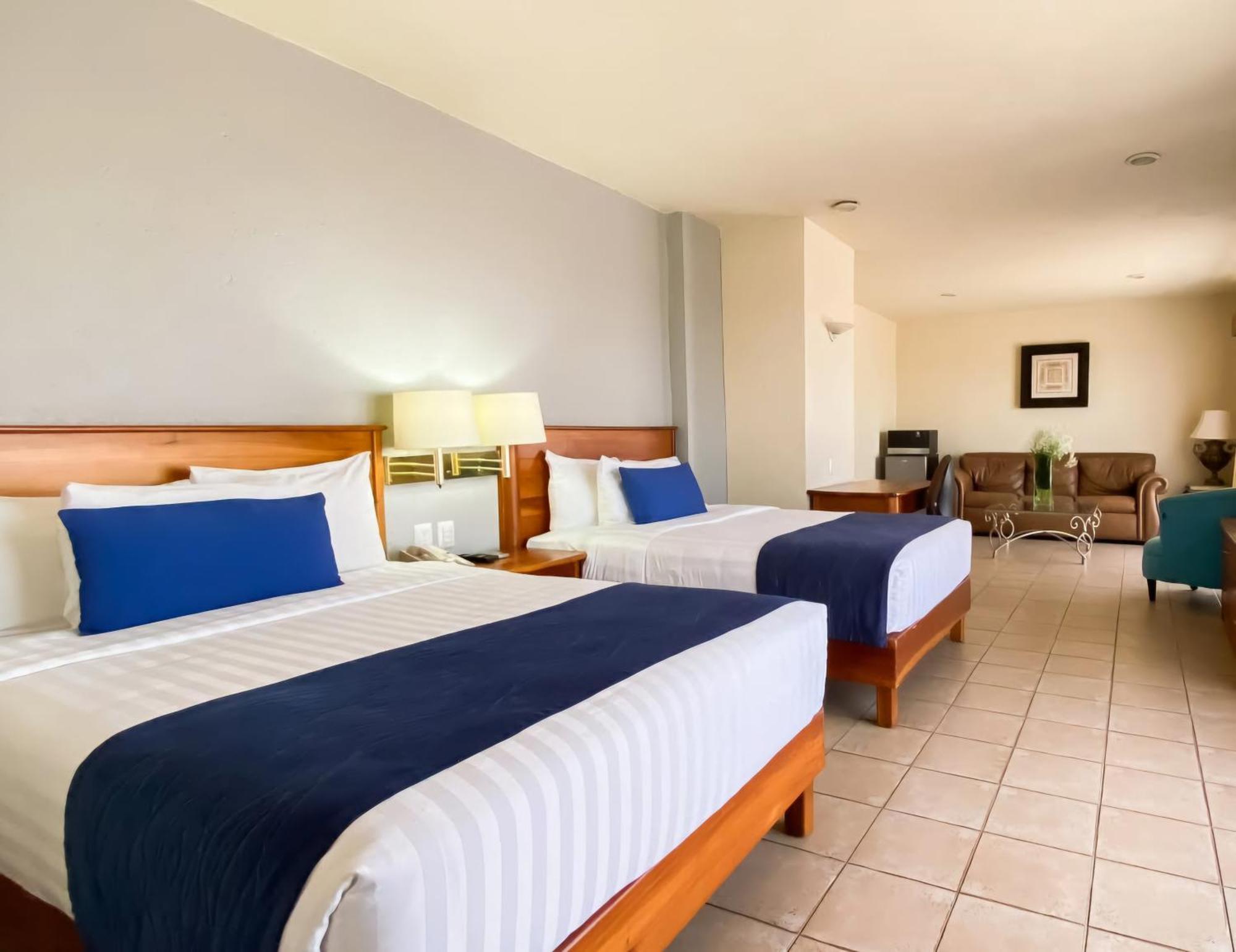 Comfort Inn Tampico Buitenkant foto