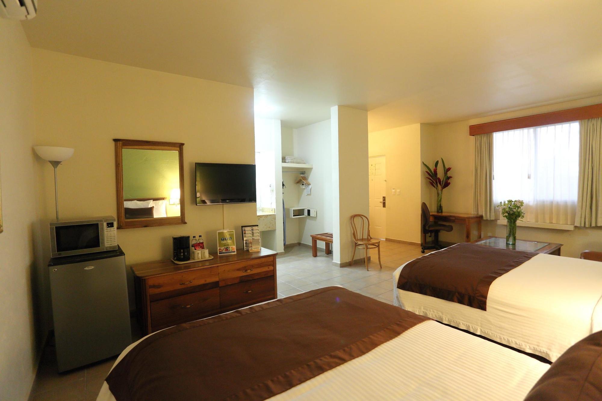 Comfort Inn Tampico Buitenkant foto